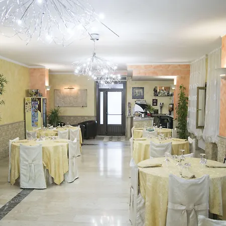 ホテル Ristorante Il Giardino *